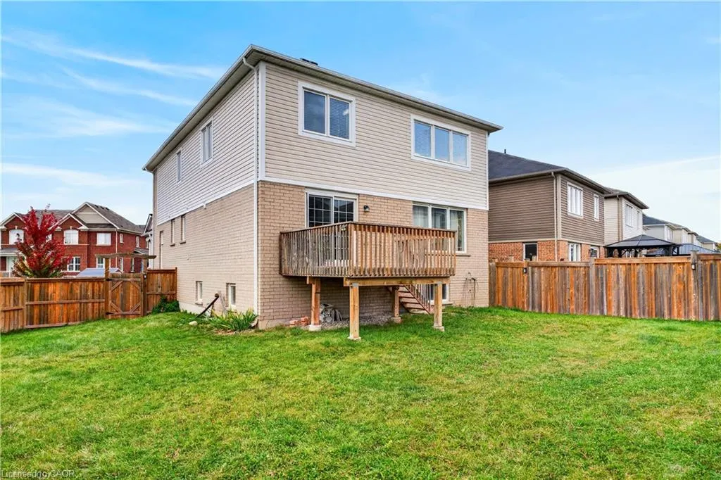7 Pickett Place