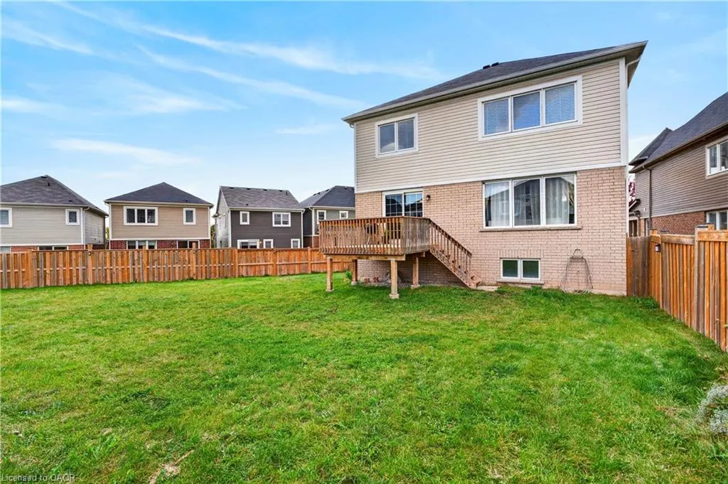 7 Pickett Place