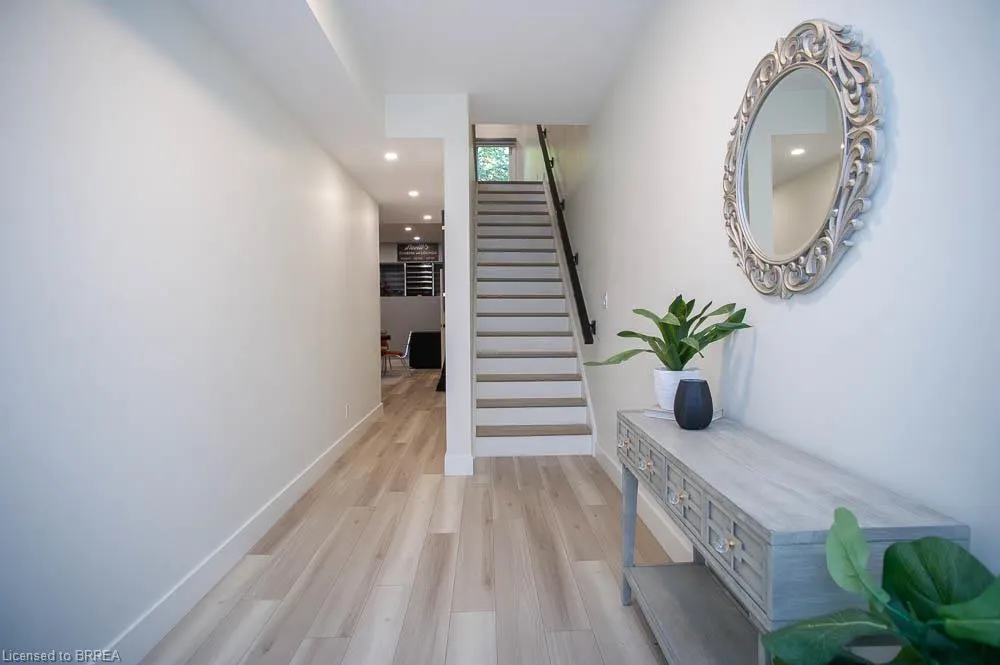4A Harris Avenue