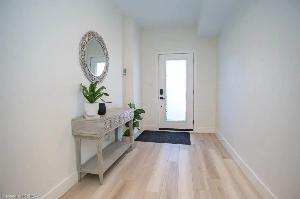 4A Harris Avenue