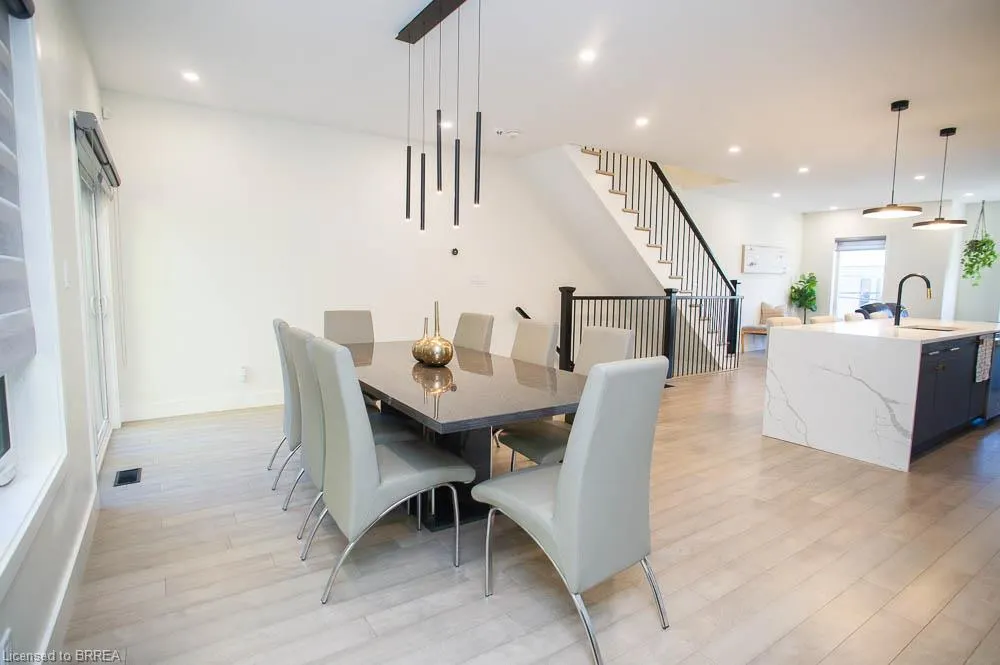 4A Harris Avenue