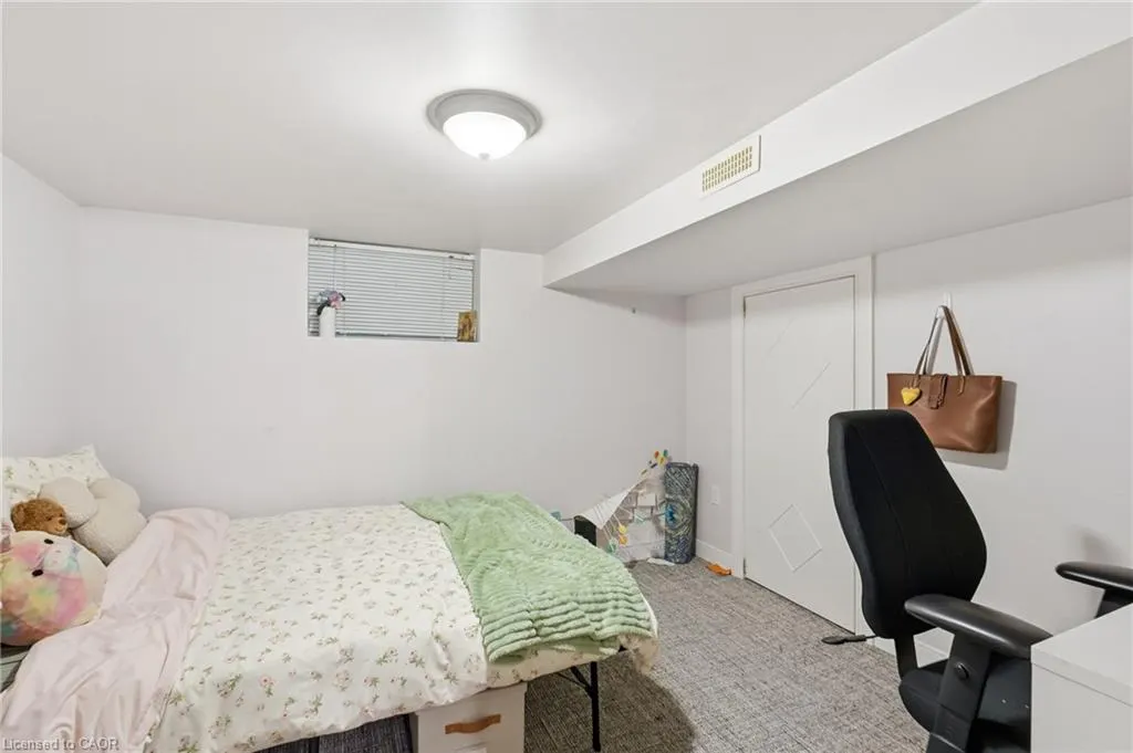 44 Dalewood Crescent