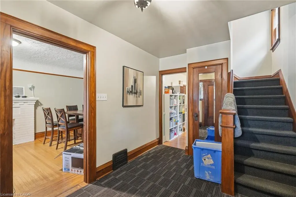 44 Dalewood Crescent