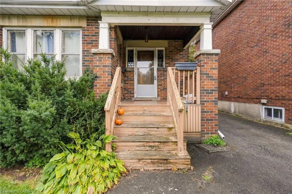 44 Dalewood Crescent