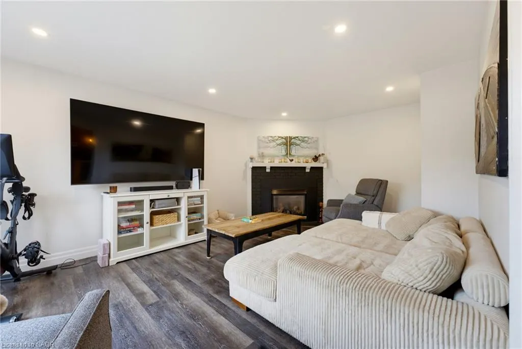 50 Fusilier Drive