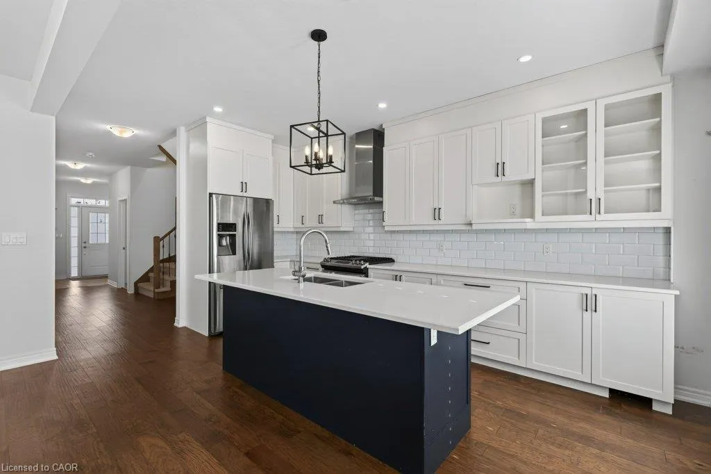 4297 East Avenue #8