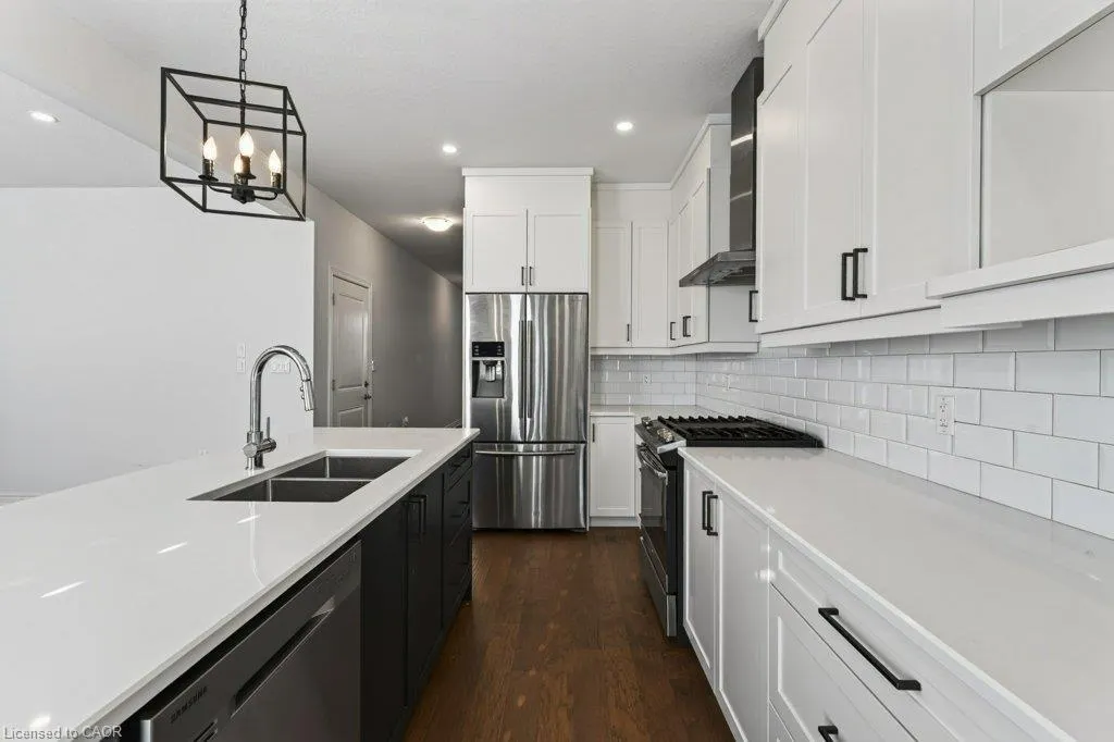 4297 East Avenue #8
