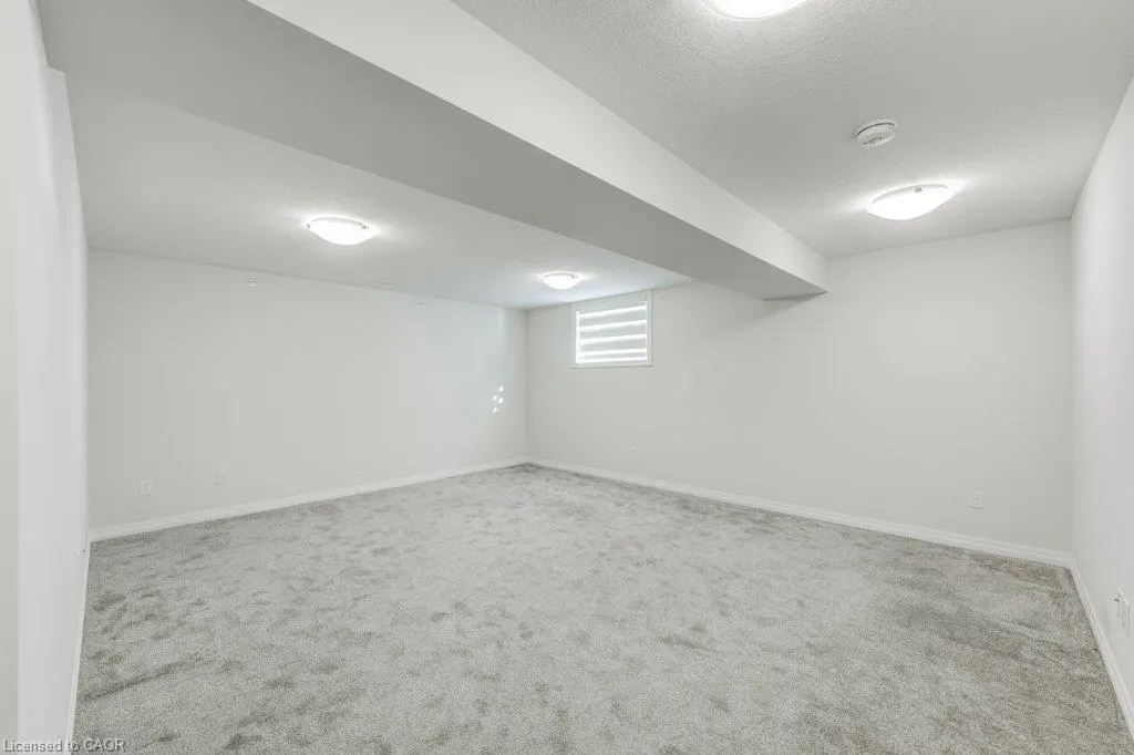102 Livingston Drive