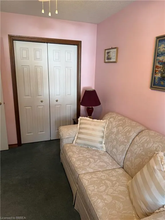 60 Whitlaw Way #16
