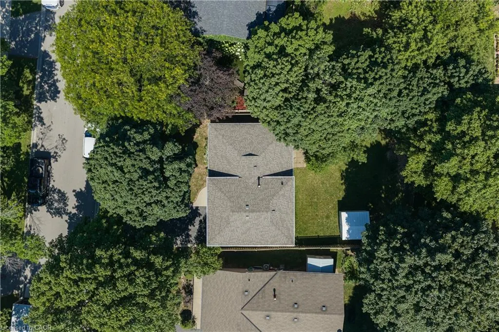 18 Osborne Crescent