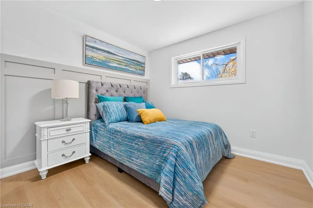 4 Bermuda Court