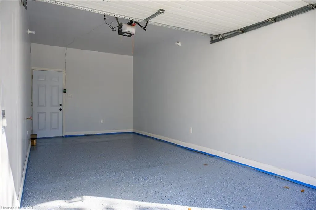 4 Bermuda Court