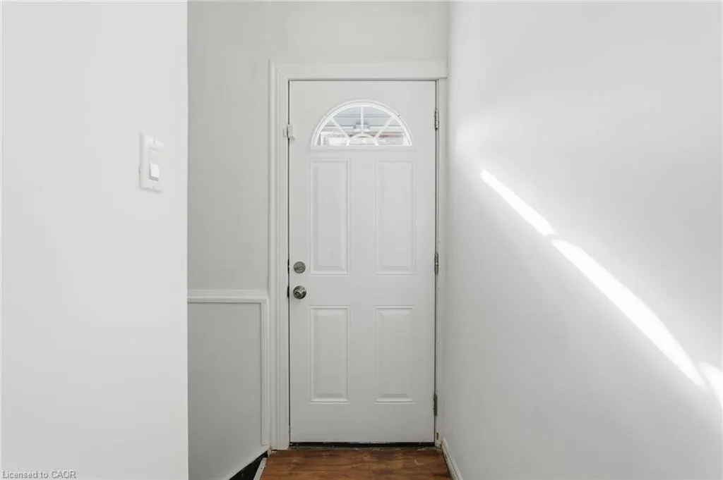 352 East 28th Street