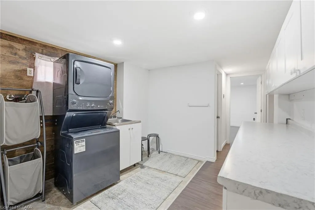 352 East 28th Street