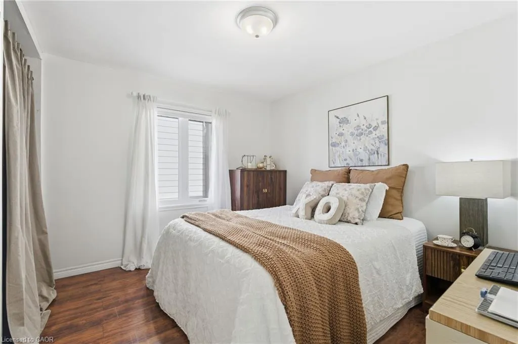 352 East 28th Street