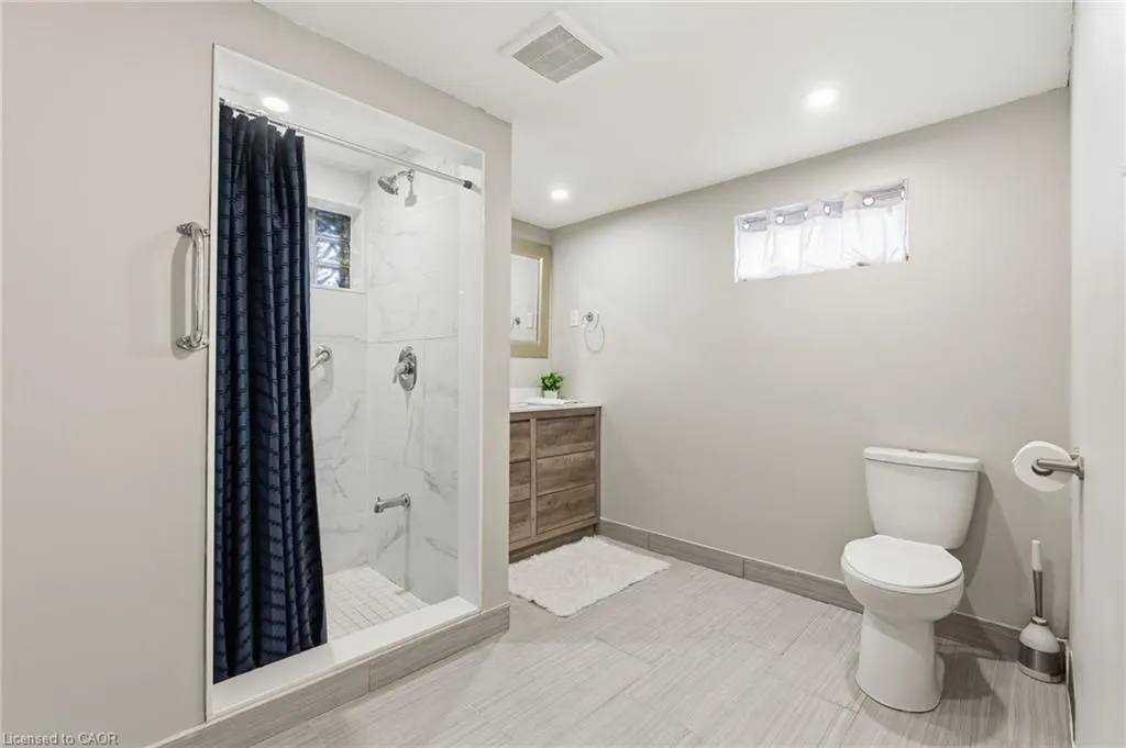 352 East 28th Street