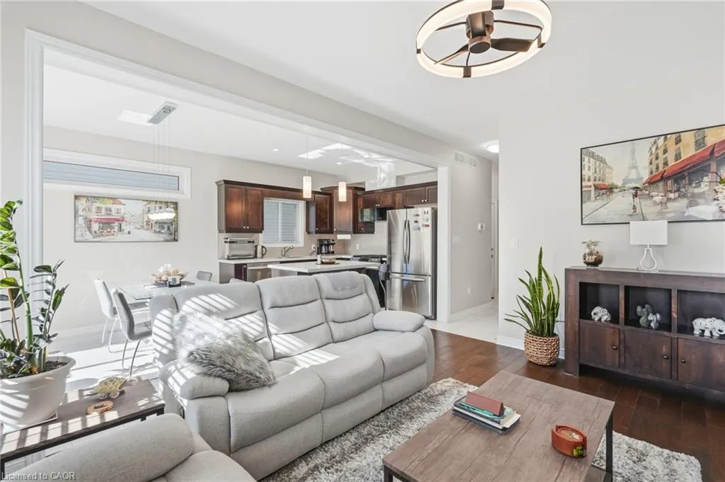 71 Laurent Avenue