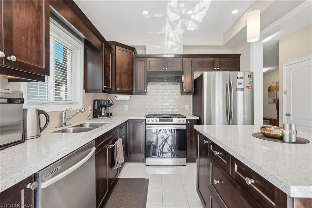 71 Laurent Avenue