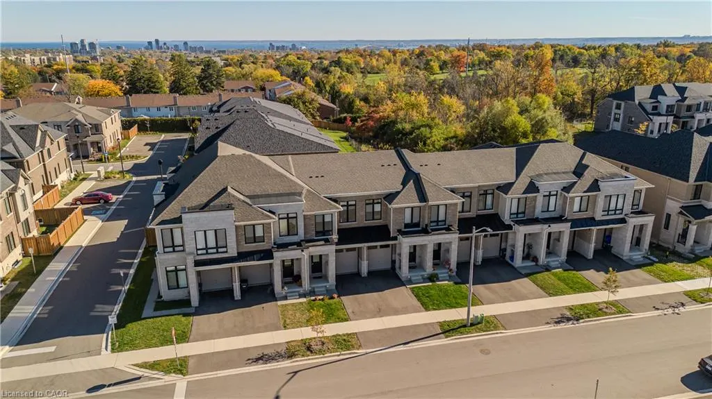 1402 Almonte Drive