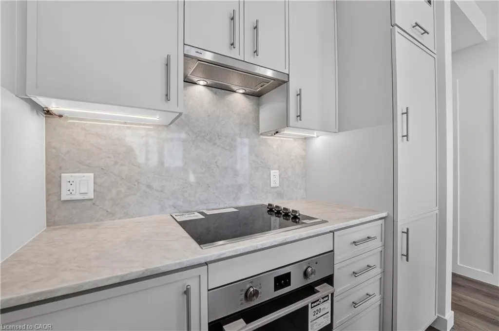 461 Green Road #709