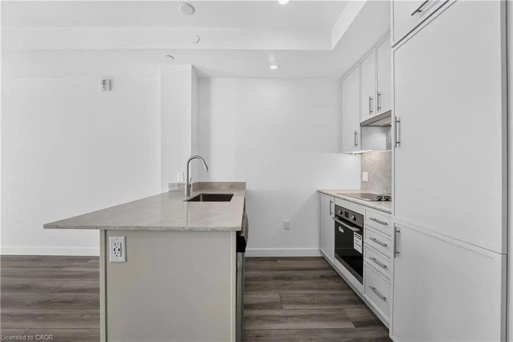 461 Green Road #709