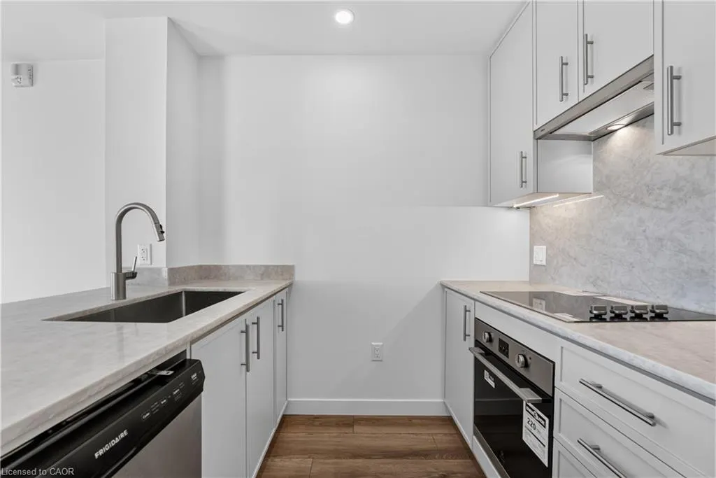 461 Green Road #709