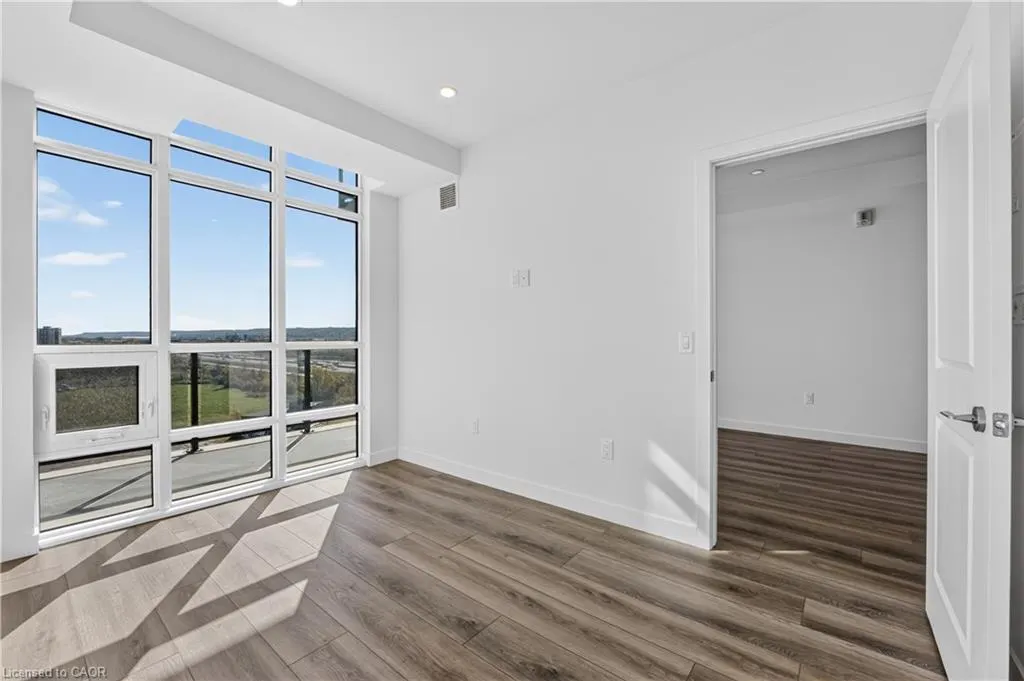 461 Green Road #709