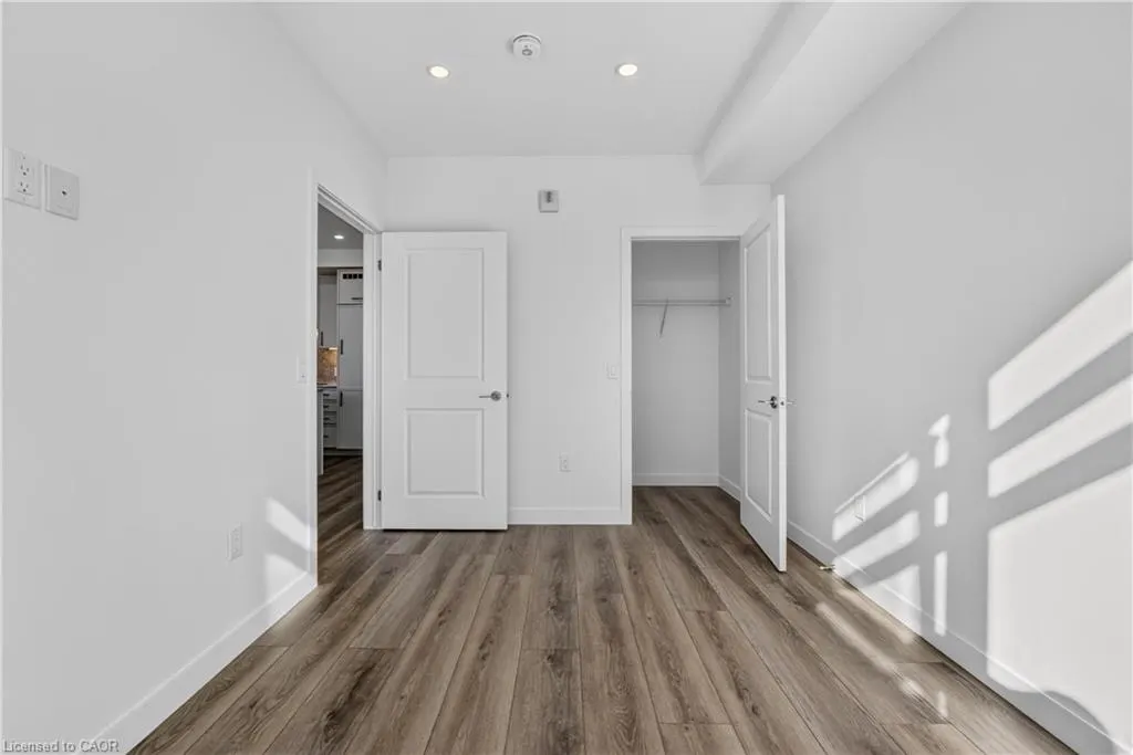 461 Green Road #709