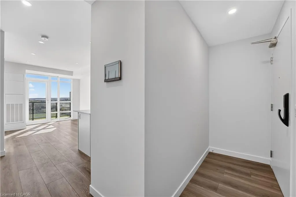 461 Green Road #709