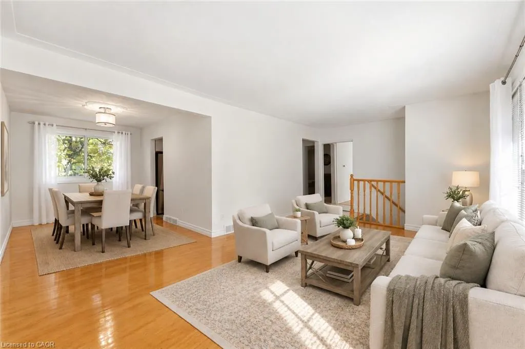 1380 Queen's Boulevard