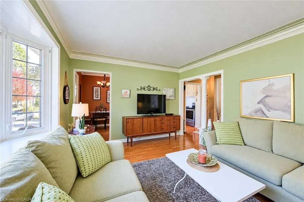 35 Pleasant Avenue