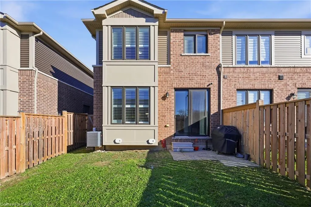 19 Hibiscus Lane