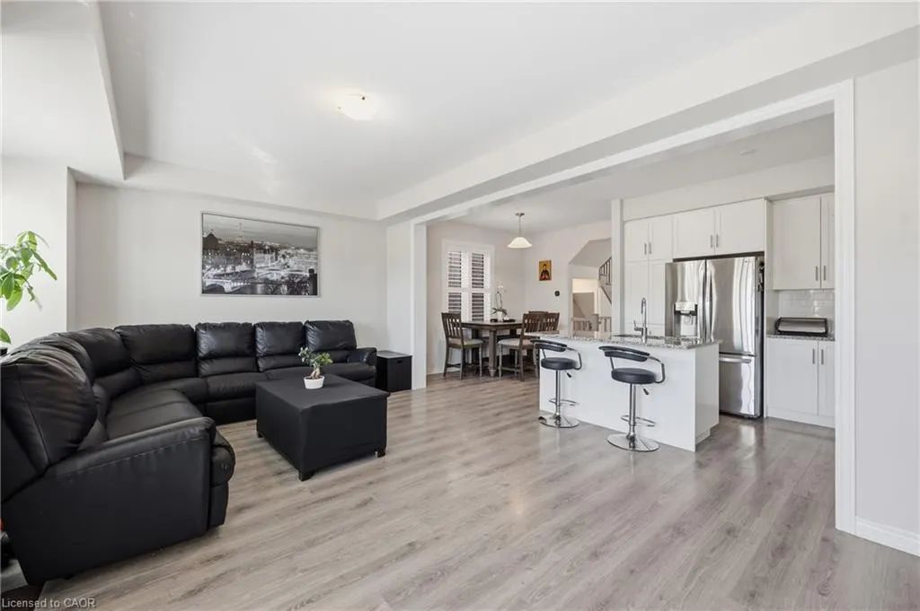 19 Hibiscus Lane