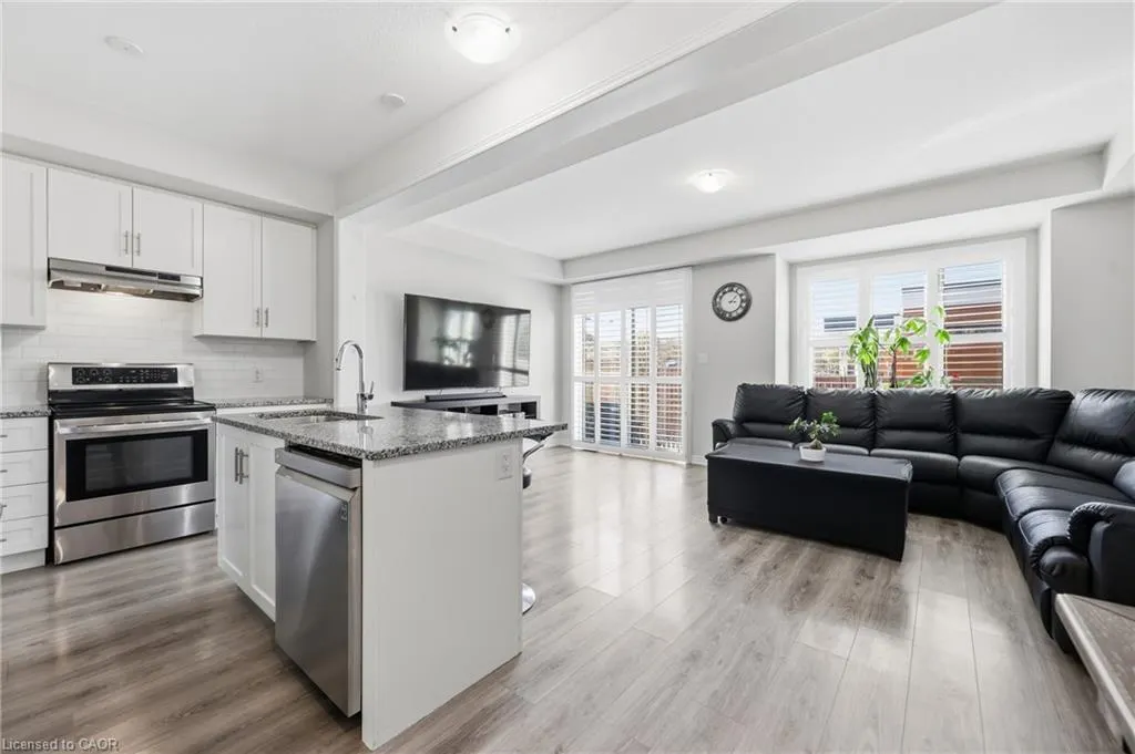19 Hibiscus Lane