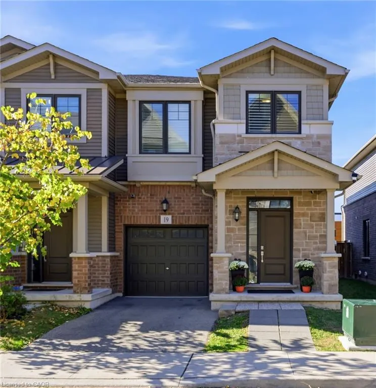 19 Hibiscus Lane
