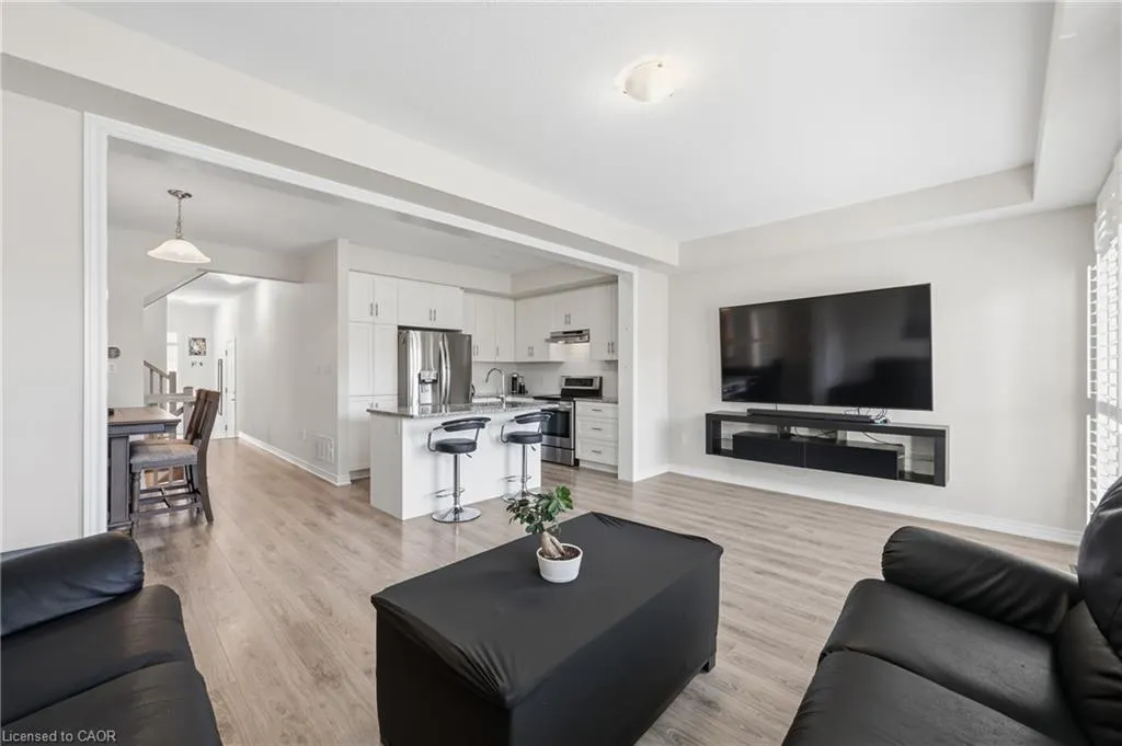 19 Hibiscus Lane