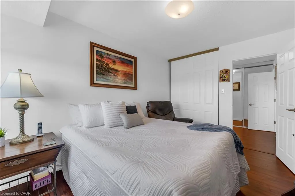 500 Green Road #1118
