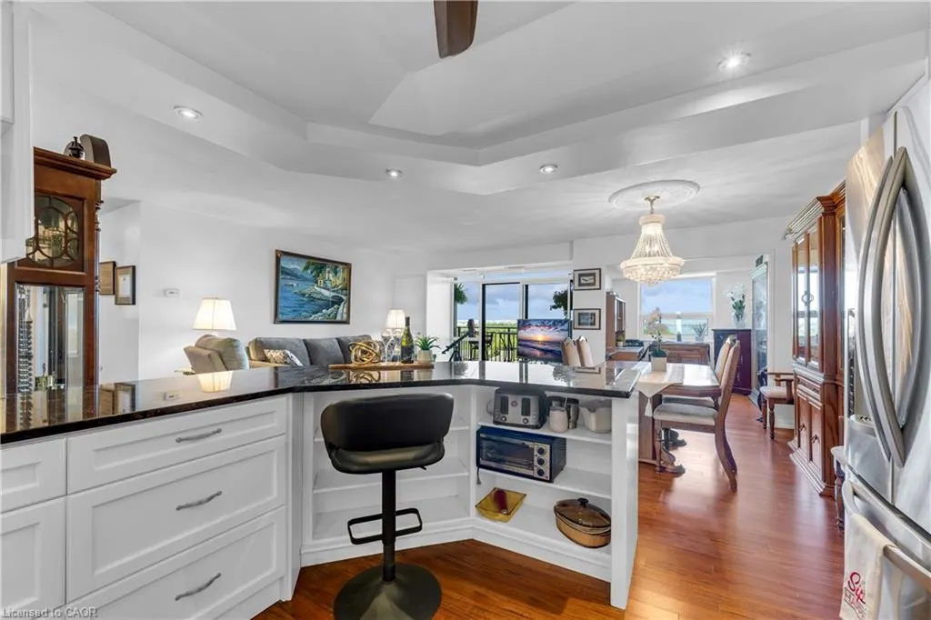 500 Green Road #1118