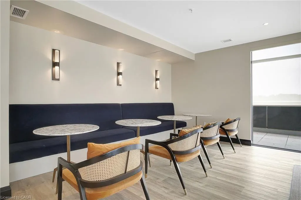 15 Glebe Street #1310