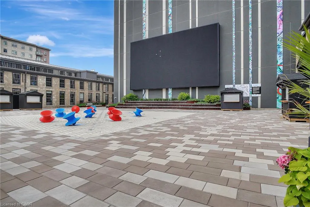 15 Glebe Street #1310