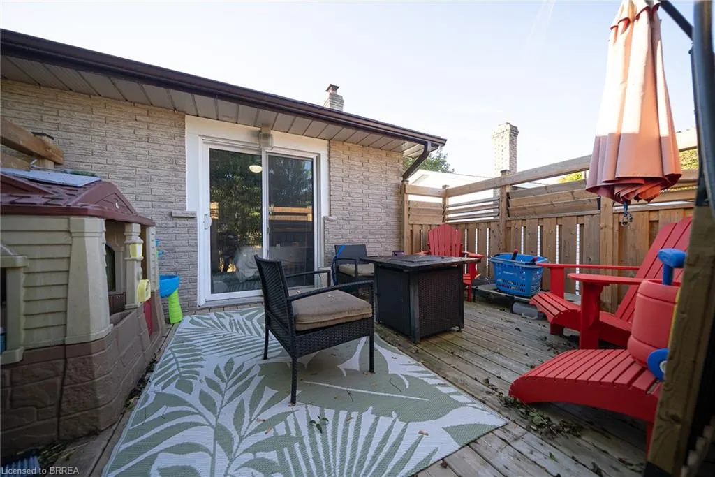 121 Ashgrove Avenue