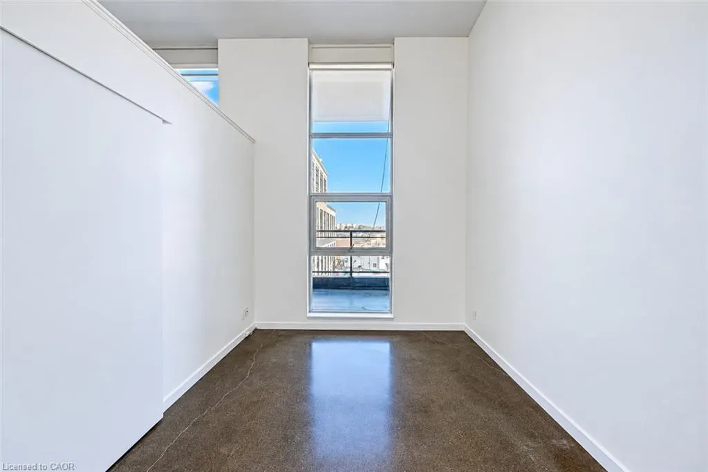 404 King Street W #507