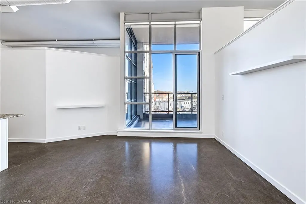 404 King Street W #507