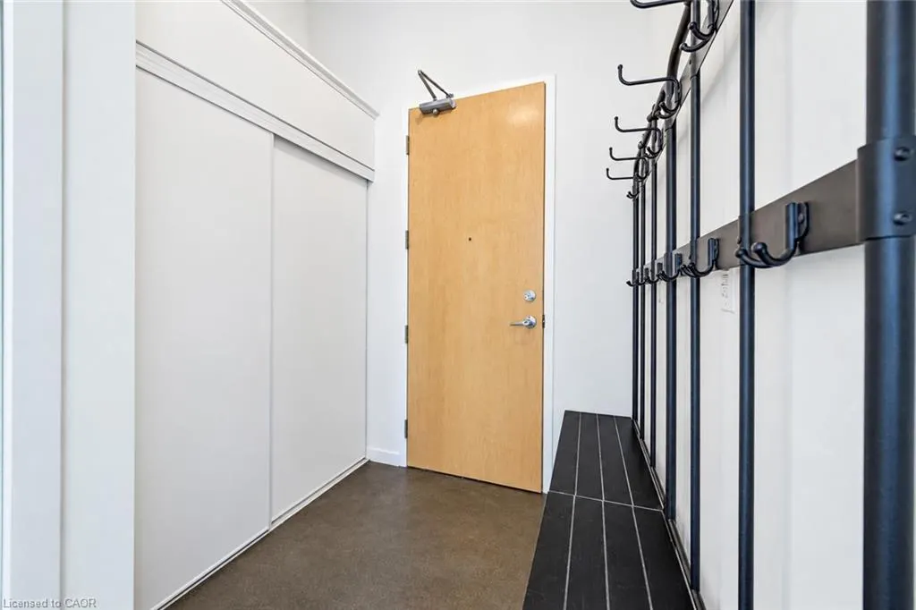 404 King Street W #507