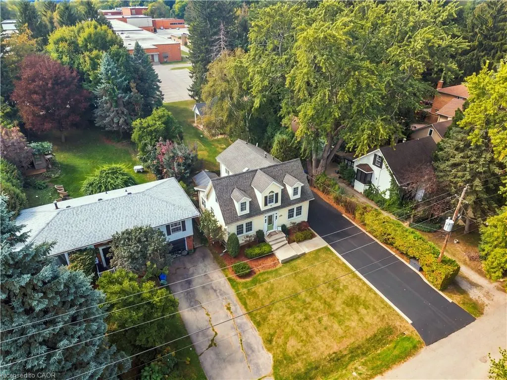 40 Valleyview Drive
