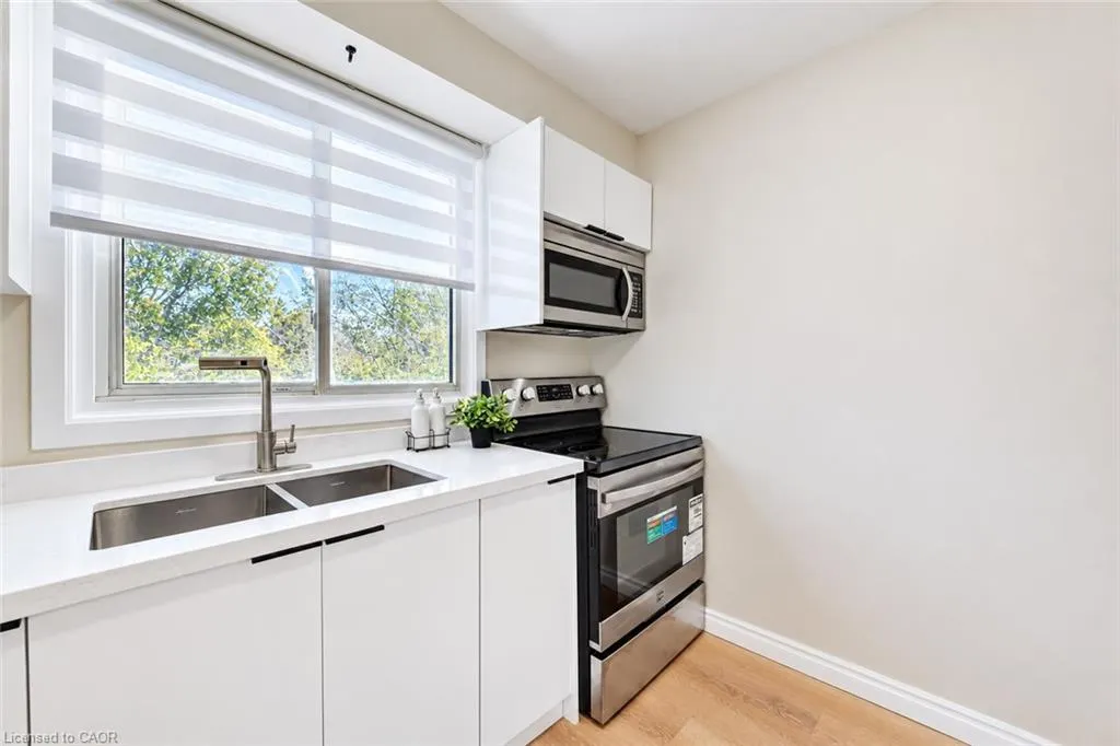 121 Morgan Avenue #25
