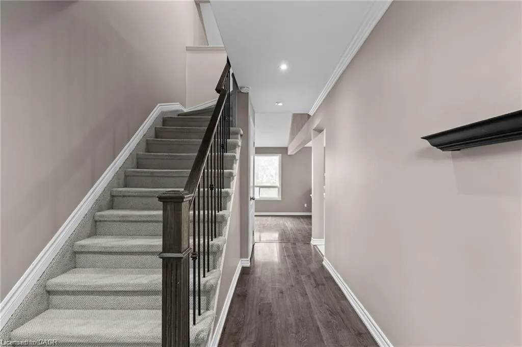 12 Lankin Boulevard #12