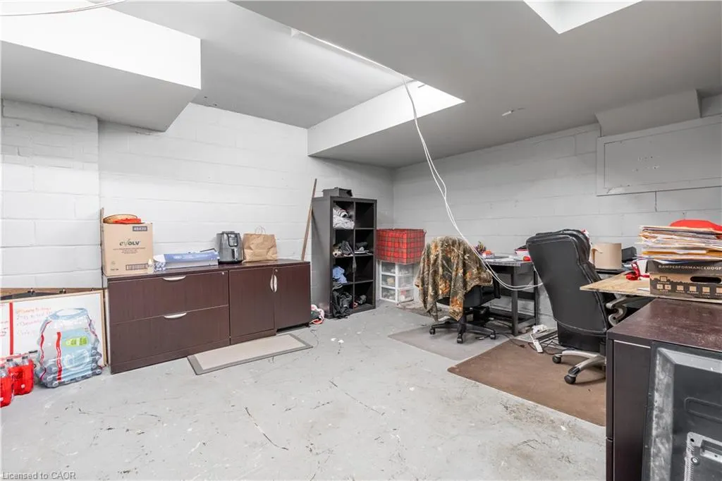 290 Queenston Road