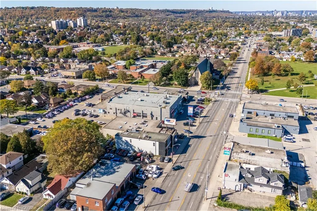 290 Queenston Road