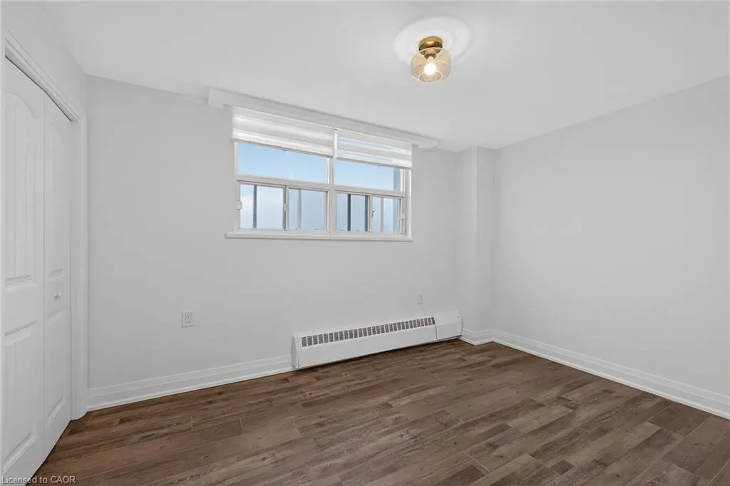 212 Kerr Street #702